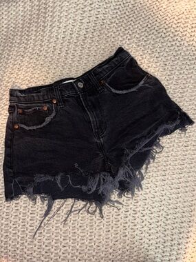 Abercrombie & Fitch - The Mom Short Mid Rise Denim Shorts 26|2